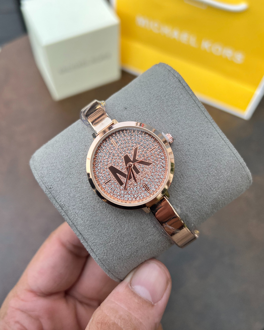 Mi*hael Kors Charley